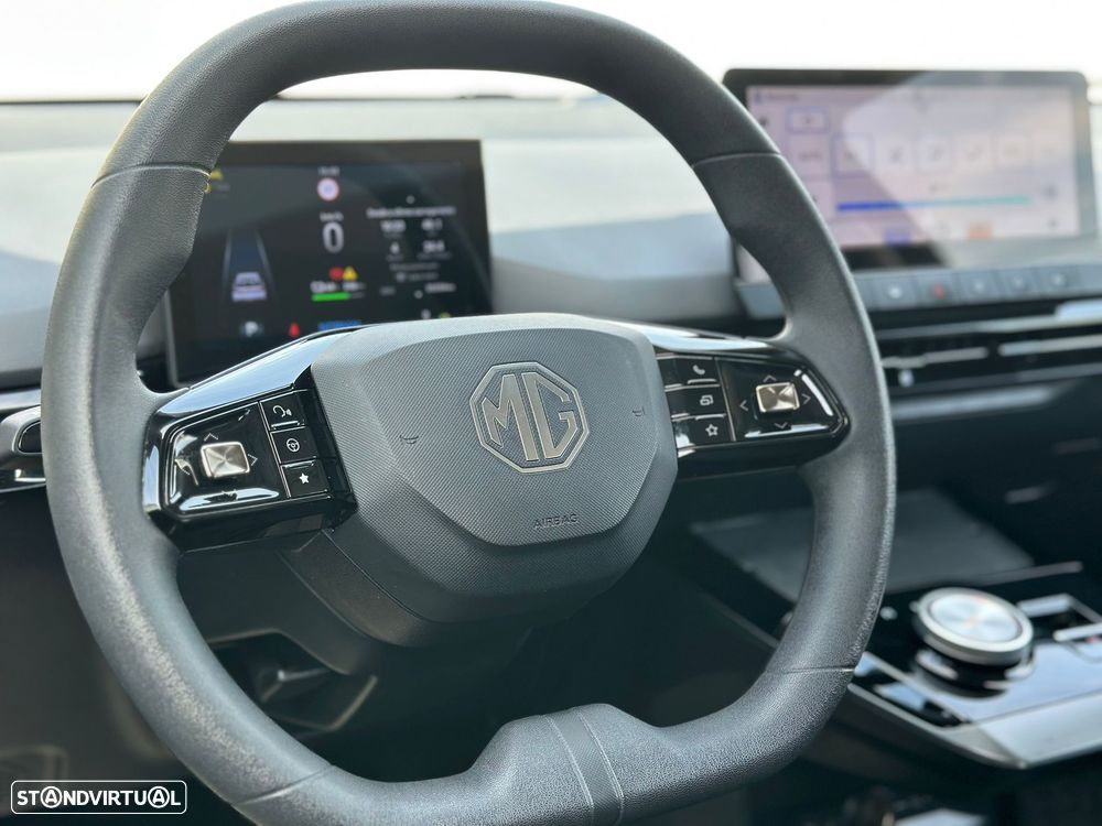 MG MG4 51 kWh Standard - 17