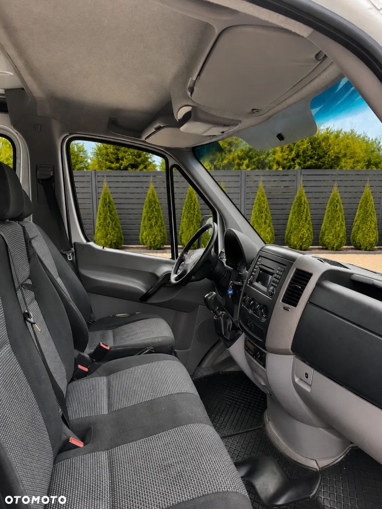 Mercedes-Benz Sprinter 906.255 - 10