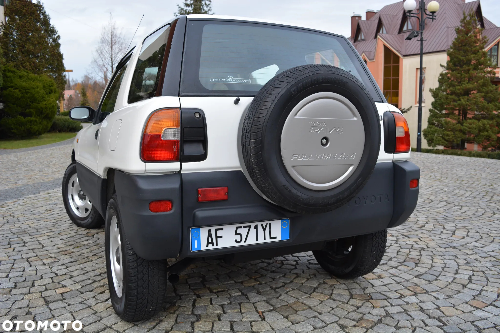 Toyota RAV4 2.0 - 40