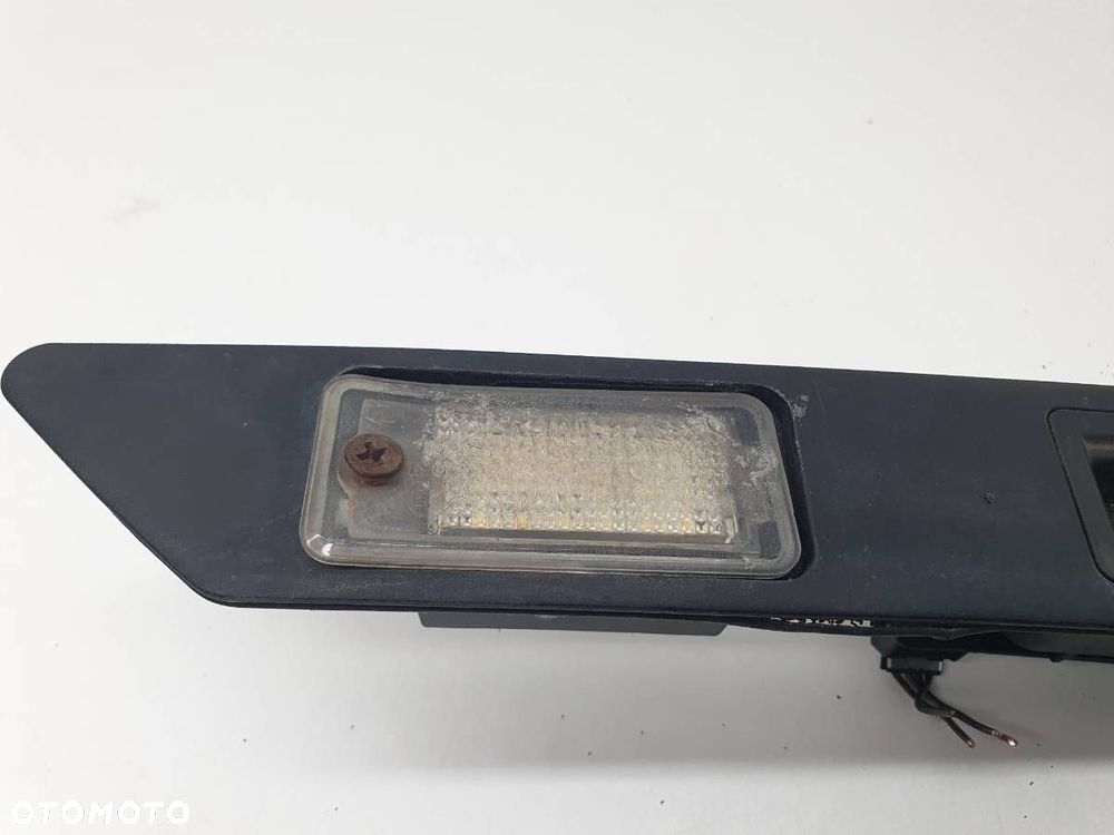 BLENDA KLAPY TYLNEJ KLAMKA PODŚWIETLANIE AUDI A3 8P EUROPA - 4