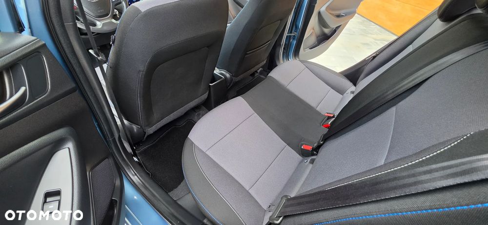Hyundai i20 1.2 BlueDrive Go - 19