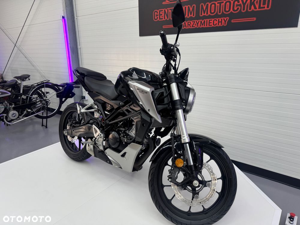 Honda CB - 4