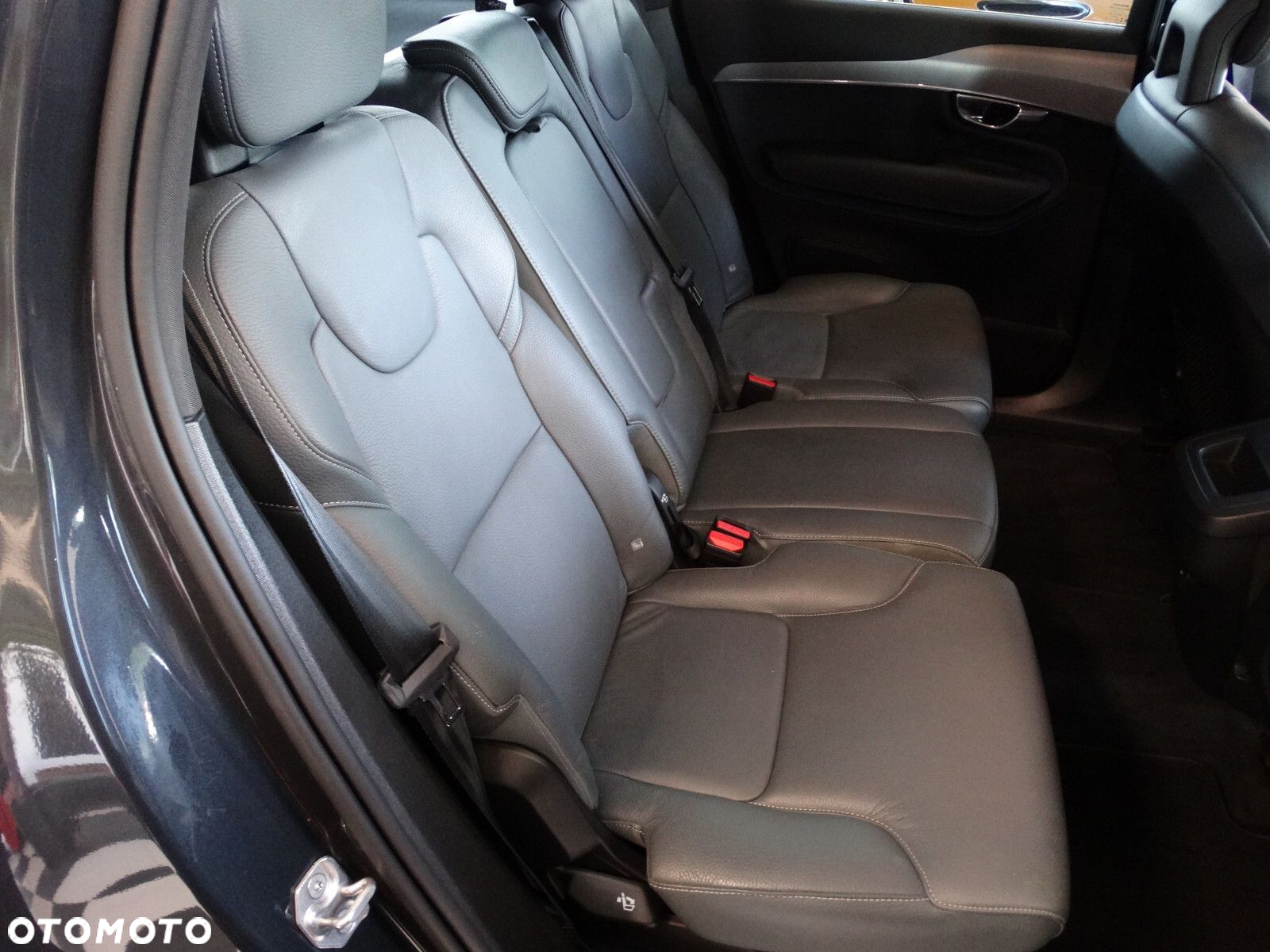 Volvo XC 90 - 11