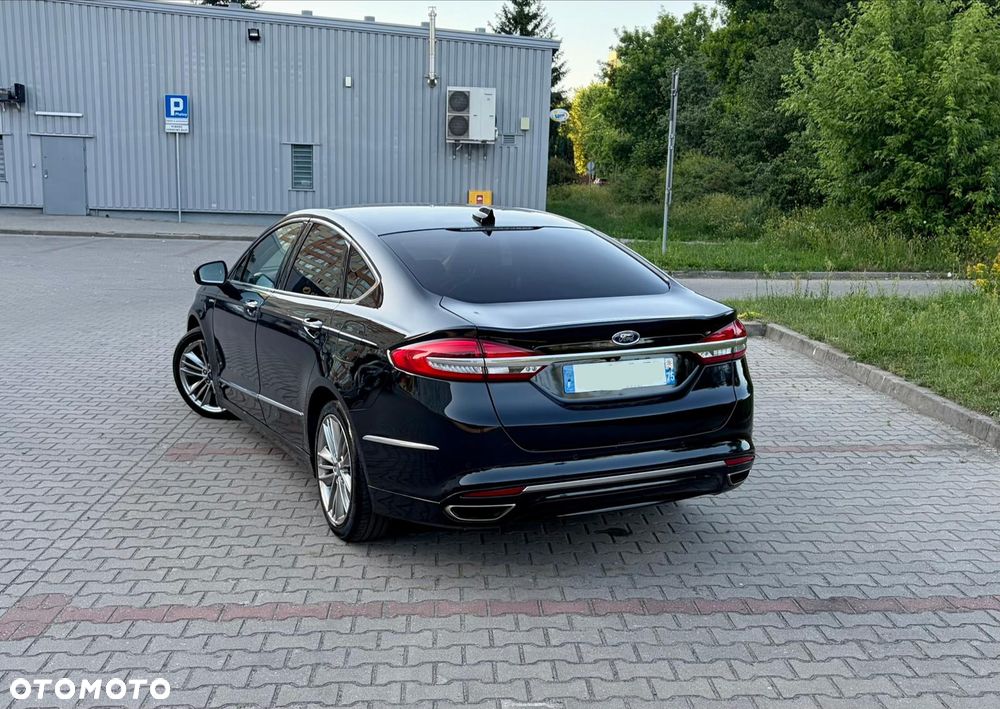 Ford Mondeo Vignale 2.0 Hybrid - 9