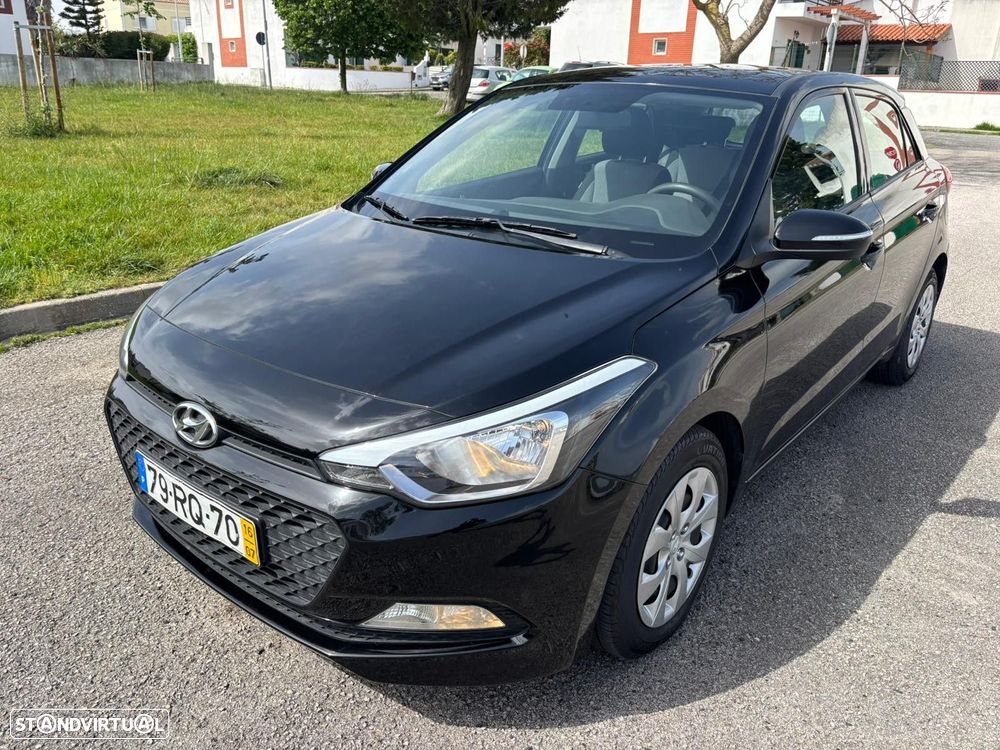 Hyundai i20 1.1 CRDi Access+Bluetooth+Comandos no Volante - 1