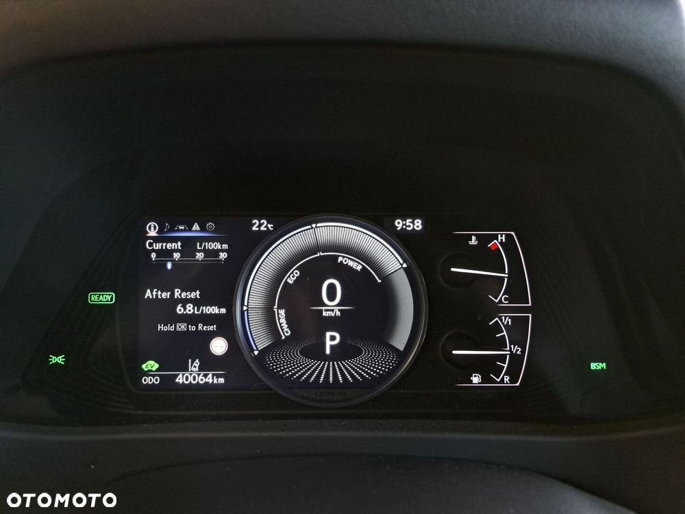 Lexus UX - 23