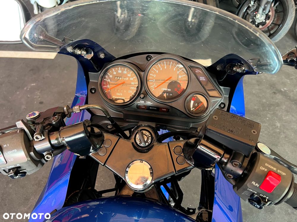 Kawasaki GPZ - 13