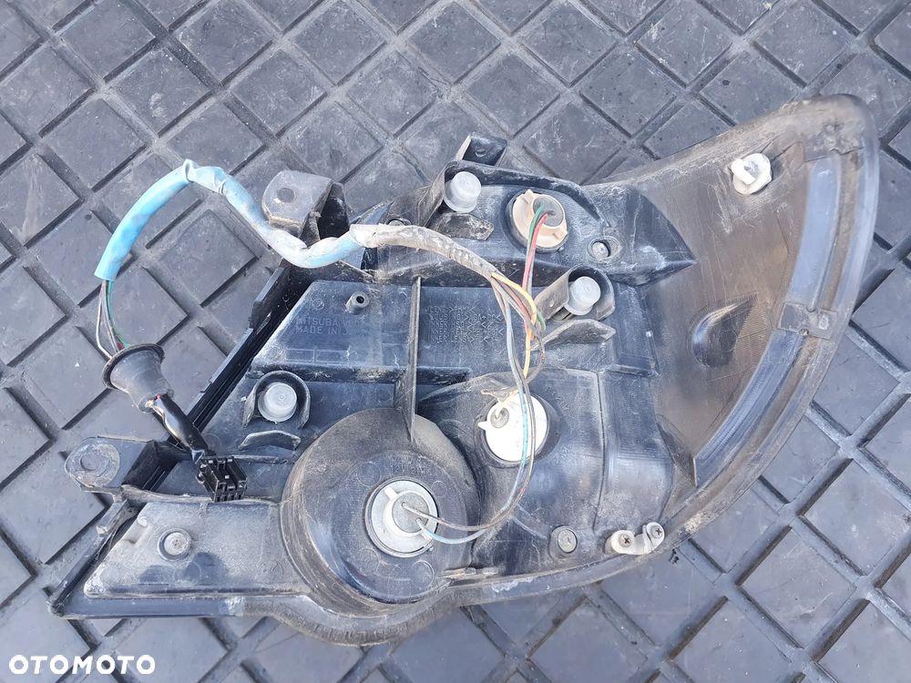 Lampa LEWA Tylna Subaru Impreza II Kombi Lift (gg) - 3