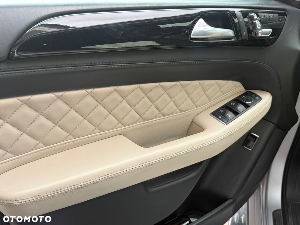 Mercedes-Benz GLE - 15