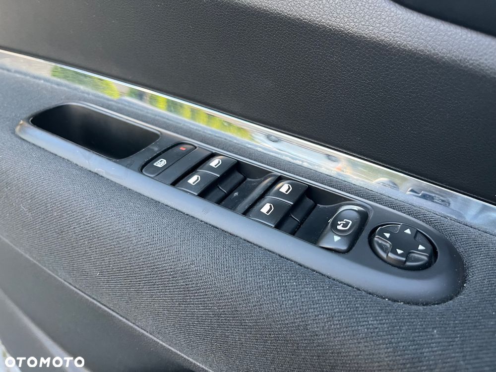 Peugeot 5008 2.0 BlueHDi Style 7os - 21