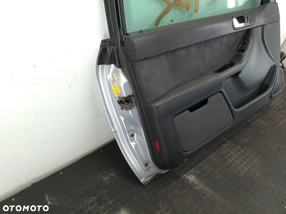 DRZWI PRZÓD LEWY  AUDI A3 8L LY7W HATCHBACK 3 DRZWI - 5