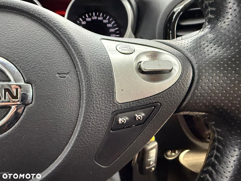 Nissan Juke 1.2 DIG-T N-Connecta - 17