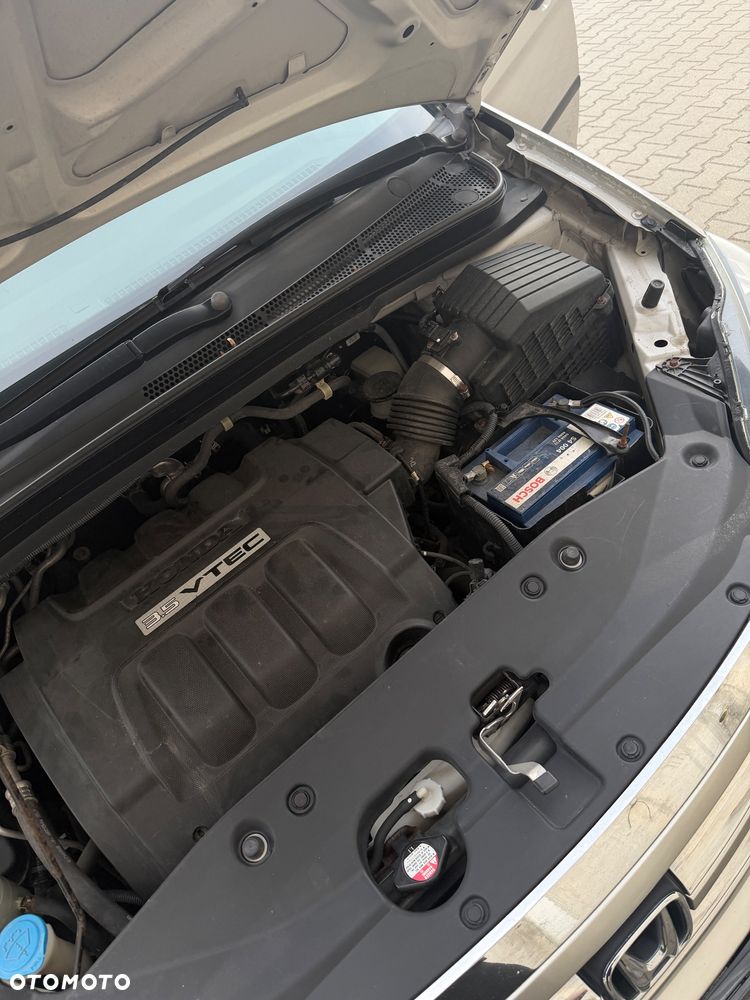 Honda Odyssey 3.5 LX - 28