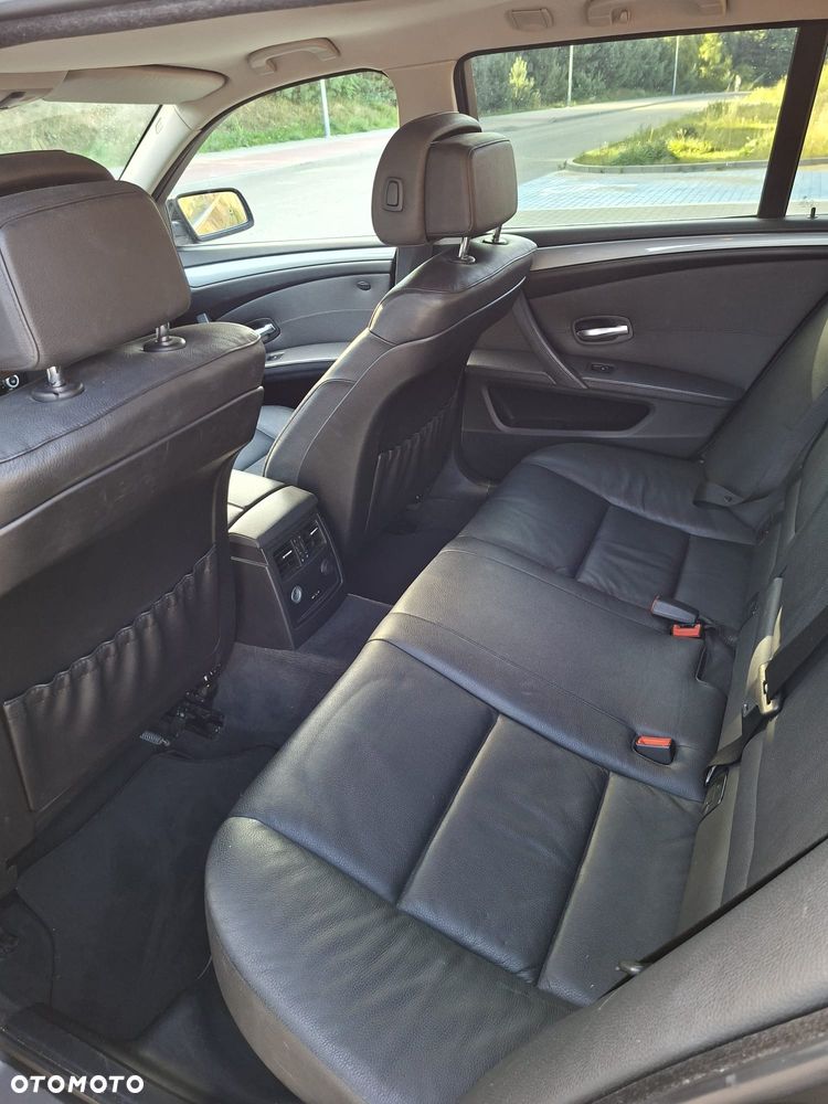 BMW Seria 5 - 12