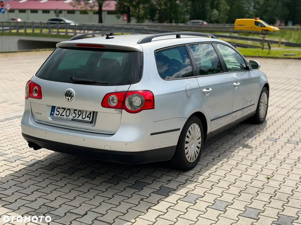 Volkswagen Passat 2.0 TDI DPF Comfortline DSG - 5