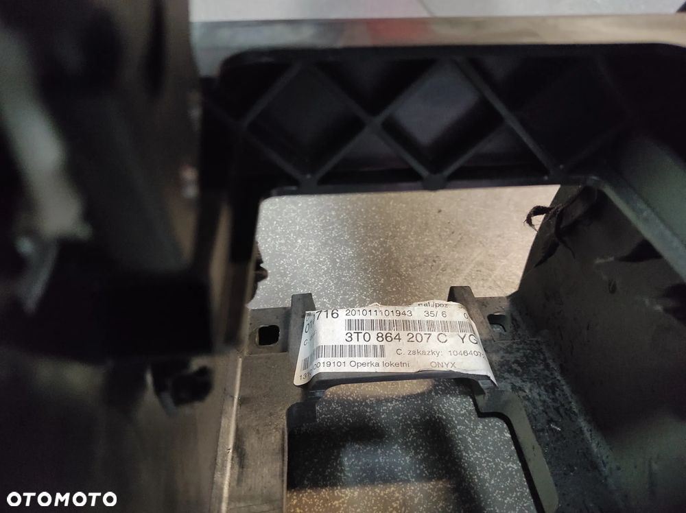 Podłokietnik Skoda SuperB II Skóra - 5