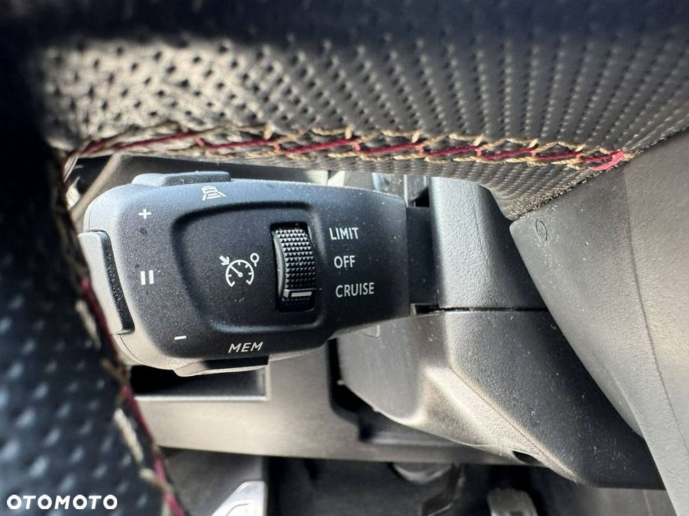 DS Automobiles DS 7 Crossback - 19