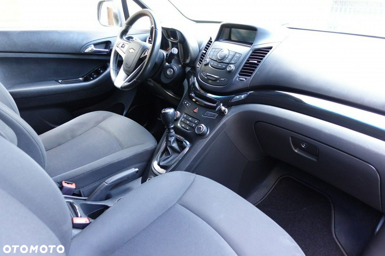 Chevrolet Orlando - 11