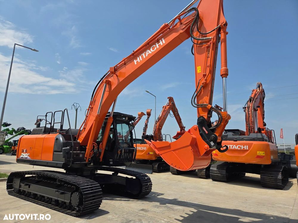 Hitachi ZX210LC-6, 23 tone, cupa NOUA 1,3mc, 2018, 7.784h, CUPLA rapida OIL QUICK, cupa ingusta, inst picon si rotire pe brate, 3 camere, lant 90% ok, consum mediu 9l/h, FULL OPTION, STARE FOARTE BUNA, posibilitate leasing 3 ani-PROMOTIE 83.900 EUR+Tva - 7