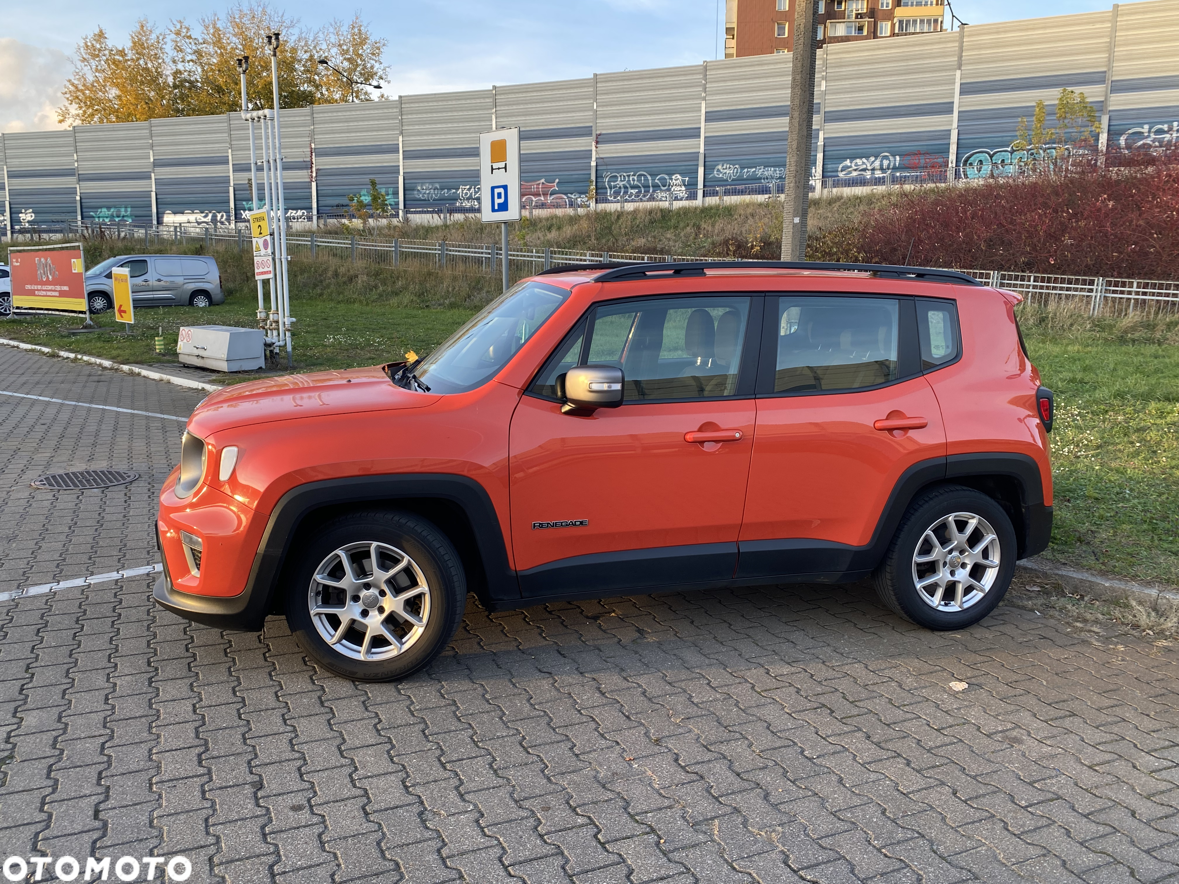 Jeep Renegade 1.3 GSE T4 Turbo Limited FWD S&S - 8