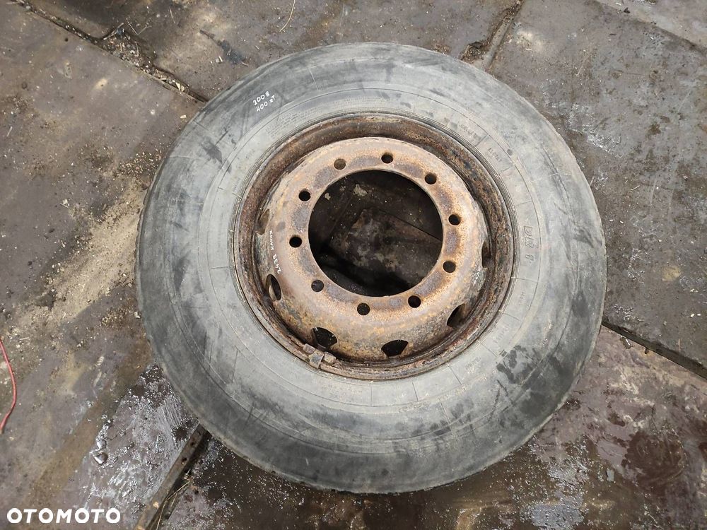 OPONA + FELGA MATADOR 11R22,5 2008R FELGA 22,5X - 1