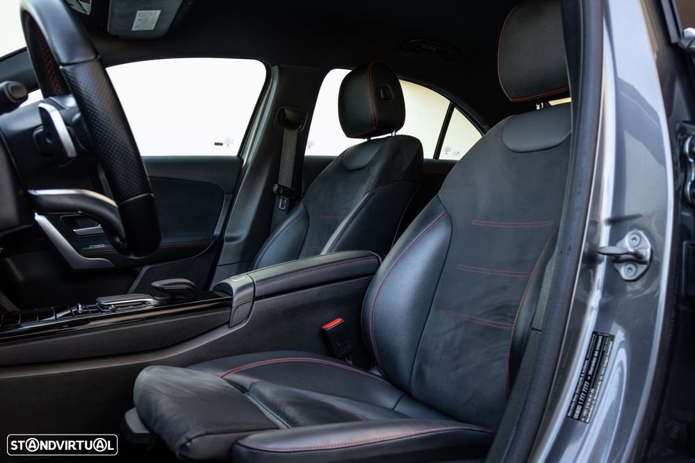 Mercedes-Benz A 250 e AMG Line - 26