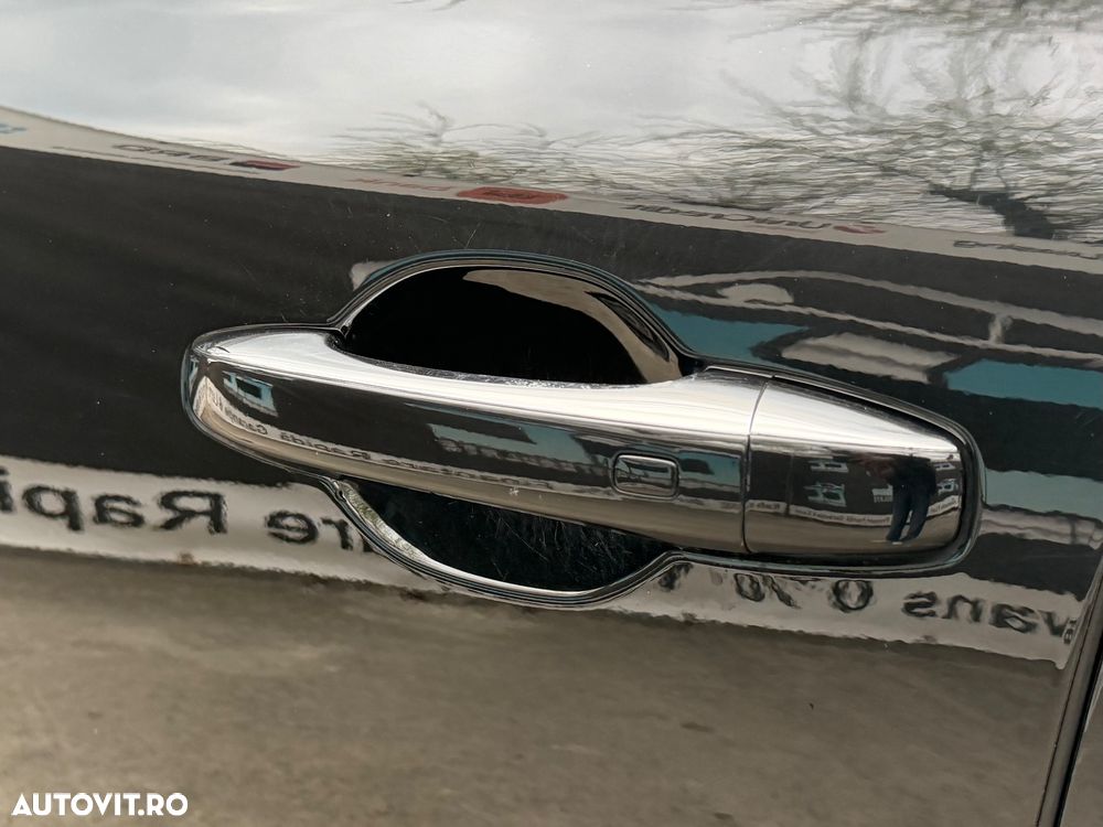 Renault Megane TCe 140 GPF EDC Equilibre - 25