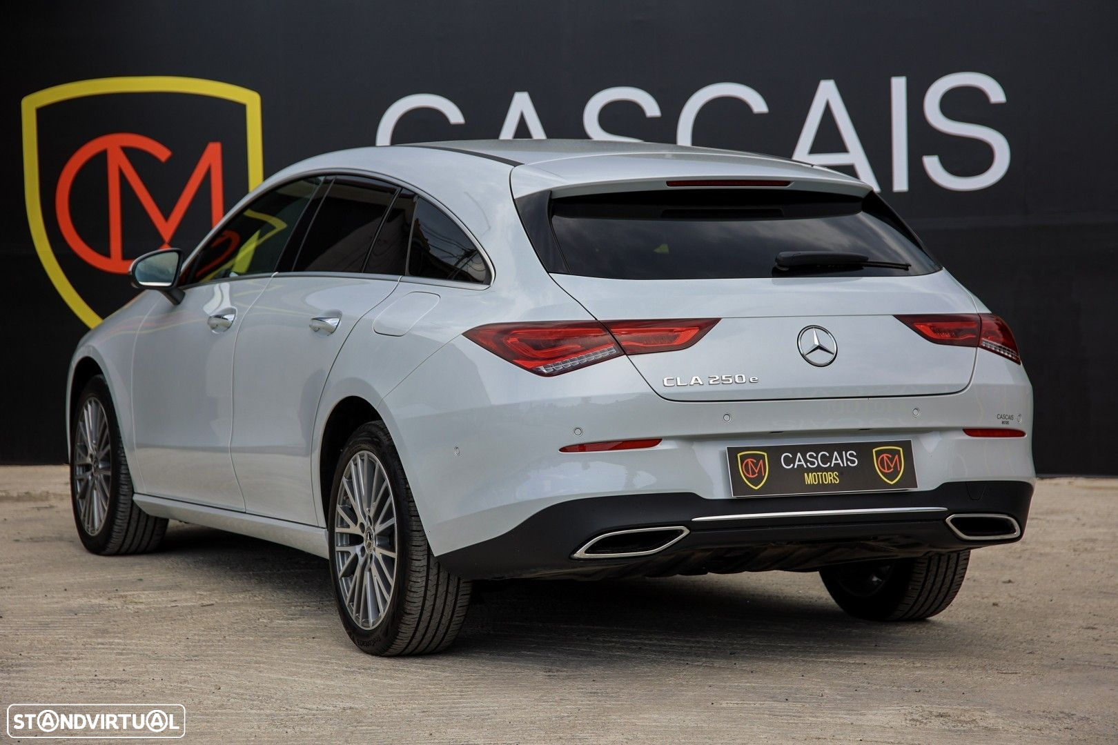 Mercedes-Benz CLA 250 e Shooting Brake 8G-DCT - 32