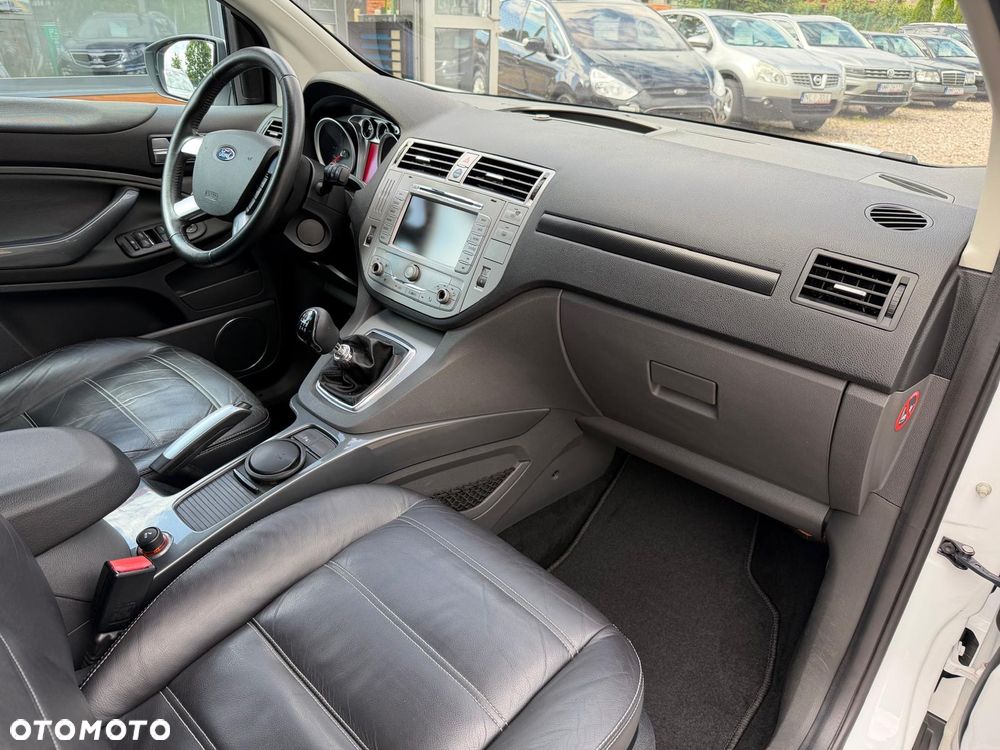 Ford Kuga 2.0 TDCi 4x4 Titanium - 9