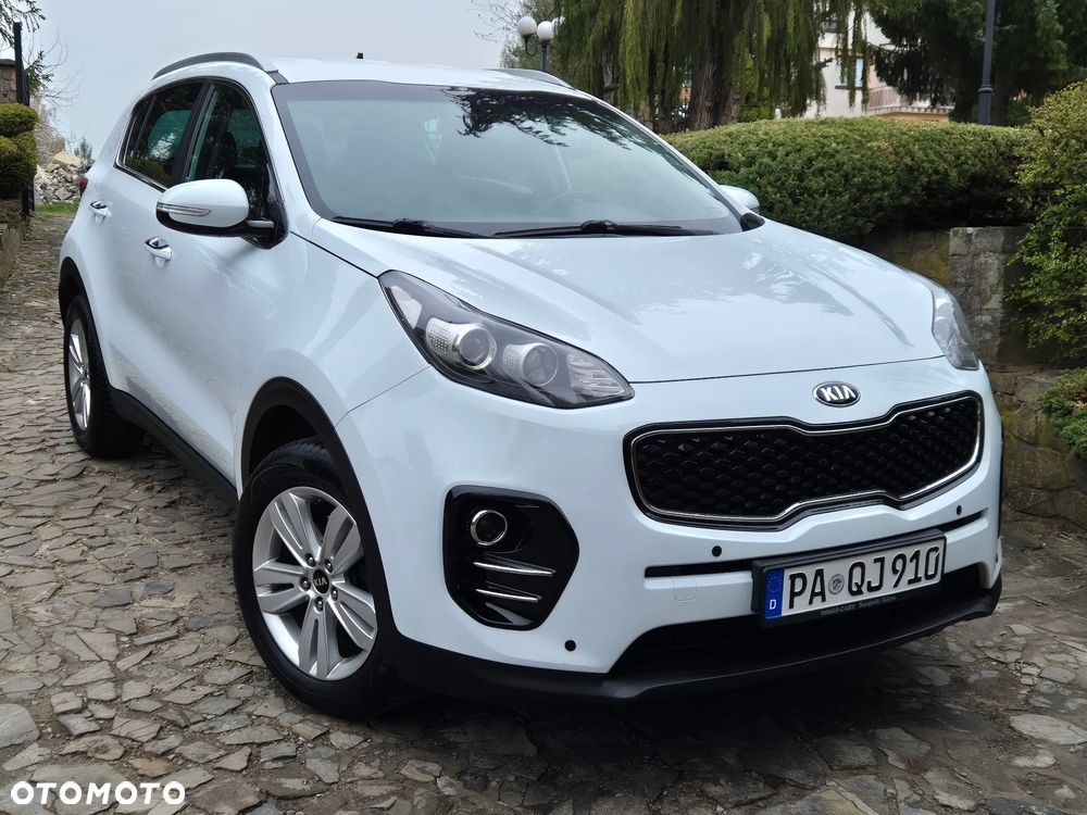 Kia Sportage 1.6 GDI 2WD Black Edition - 4