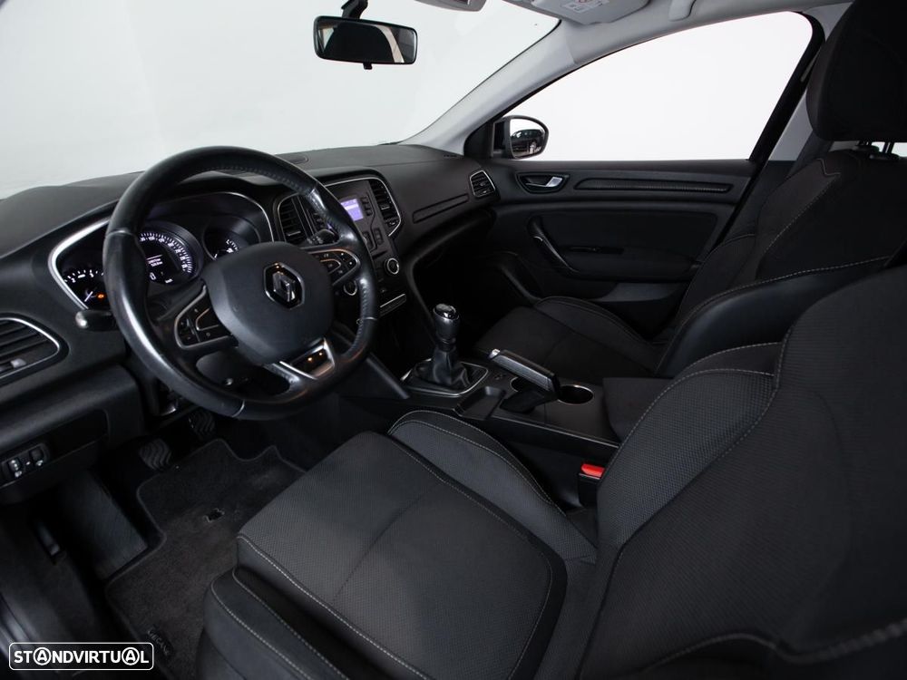Renault Mégane Sport Tourer 1.5 Blue dCi Zen - 6