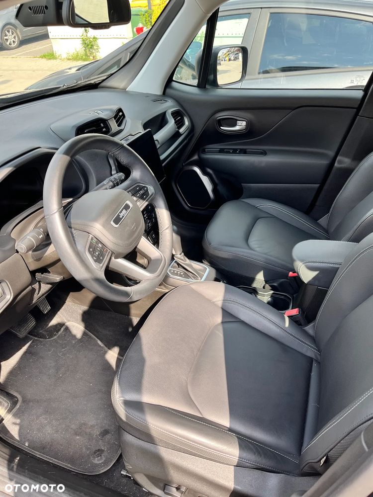 Jeep Renegade 1.5 T4 mHEV Altitude FWD S&S DCT - 13