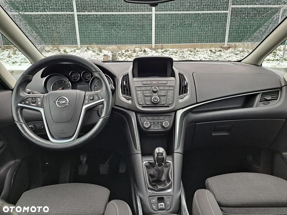 Opel Zafira Tourer 1.4 Turbo Innovation - 10