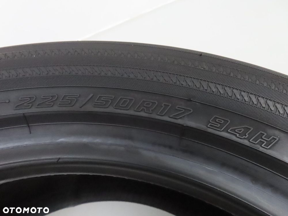 2x 225/50R17 OPONY ZIMOWE Yokohama BluEarth Winter V906 94H - 4