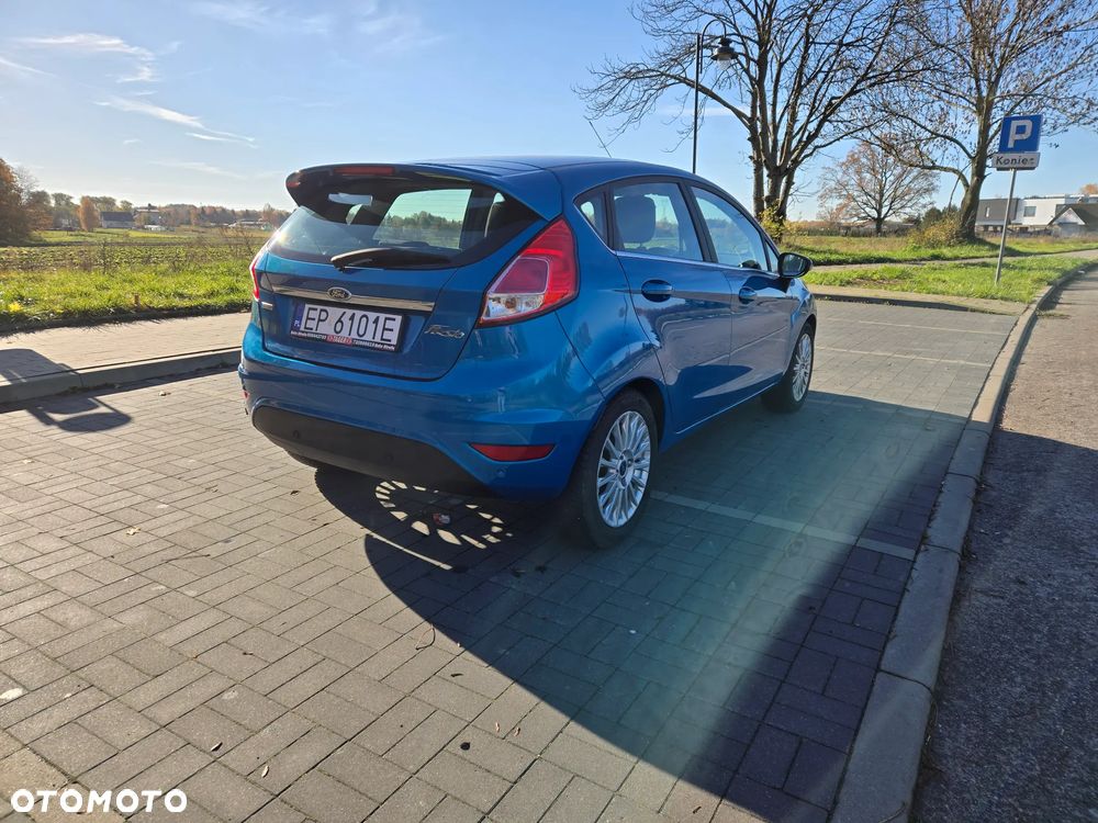 Ford Fiesta - 6