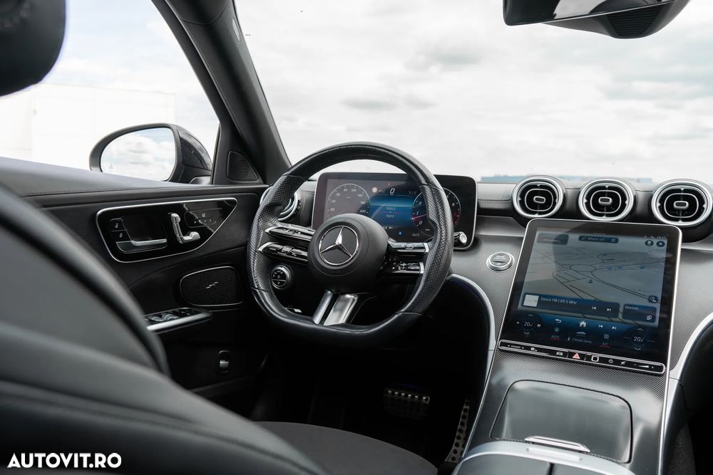 Mercedes-Benz C 300 4MATIC 9G-TRONIC AMG Line - 27