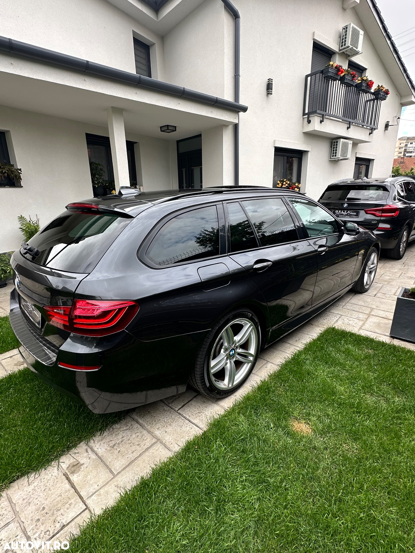 BMW Seria 5 520d xDrive Touring Aut. M Sport Edition - 12