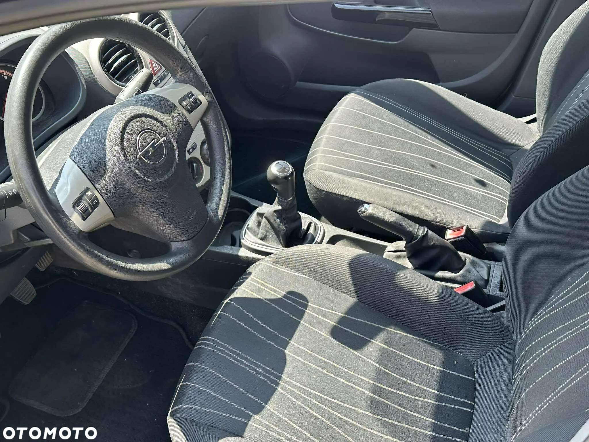 Opel Corsa - 2