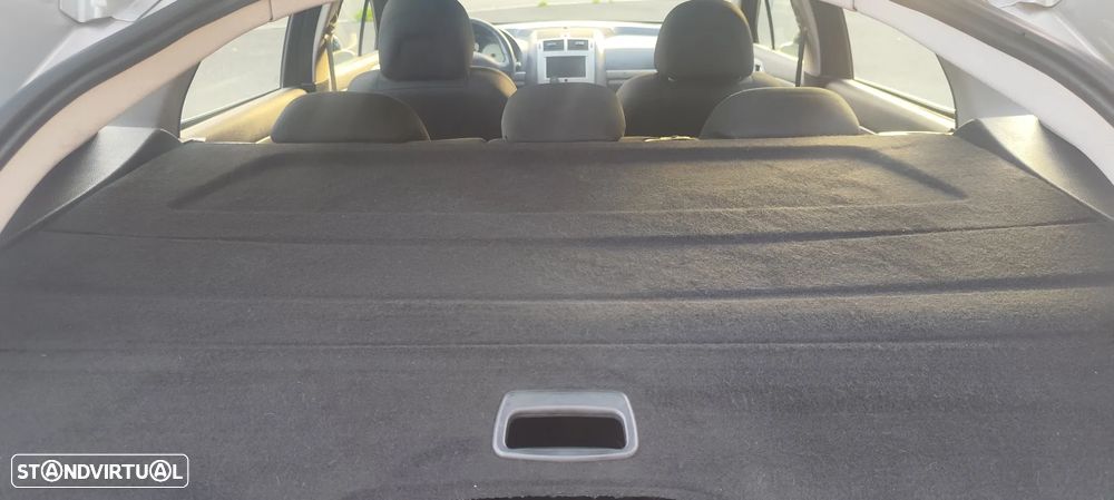Peugeot 407 SW 1.6 HDi Premium - 20