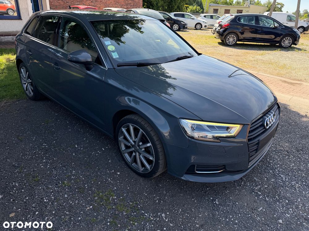 Audi A3 Sportback 2.0 TDI S tronic sport - 2