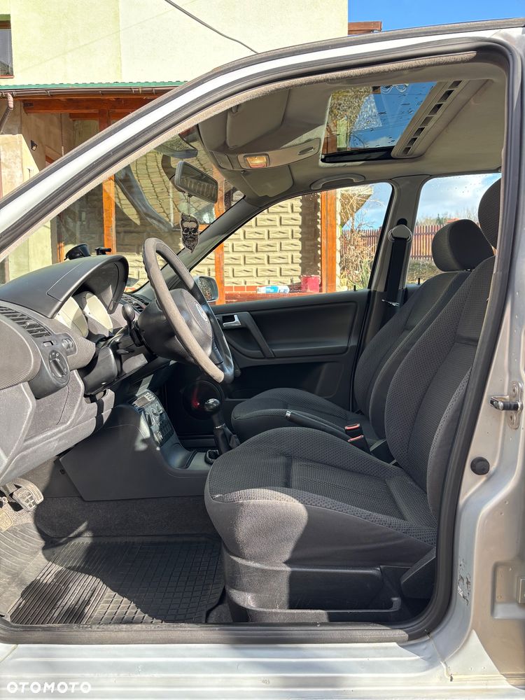 Volkswagen Polo 1.4 Basis - 5