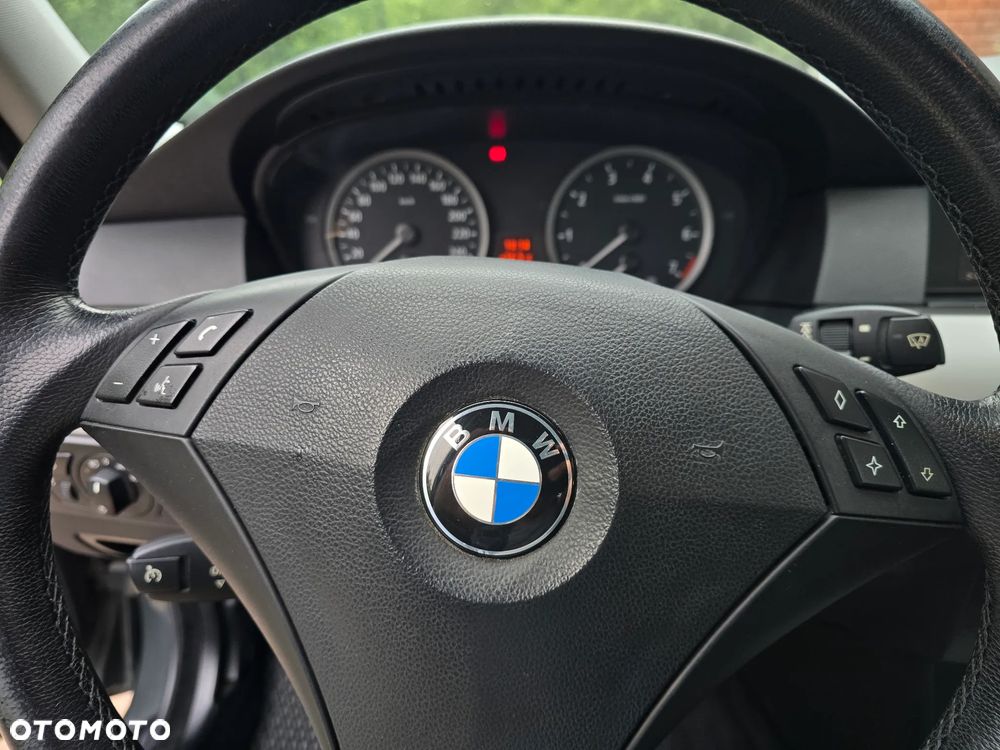 BMW Seria 5 - 35