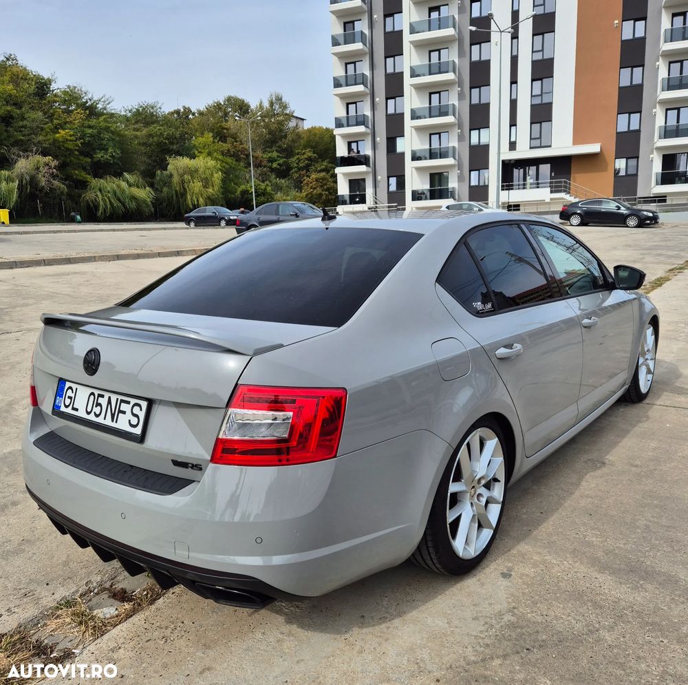 Skoda Octavia 2.0 TSI RS - 4