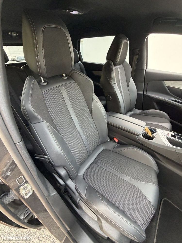 Peugeot 5008 1.2 Hybrid GT e-DCS6 - 16
