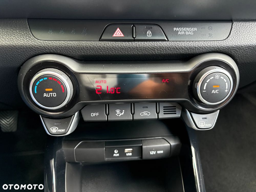 Kia Stonic 1.0 T-GDI L Business Line - 10