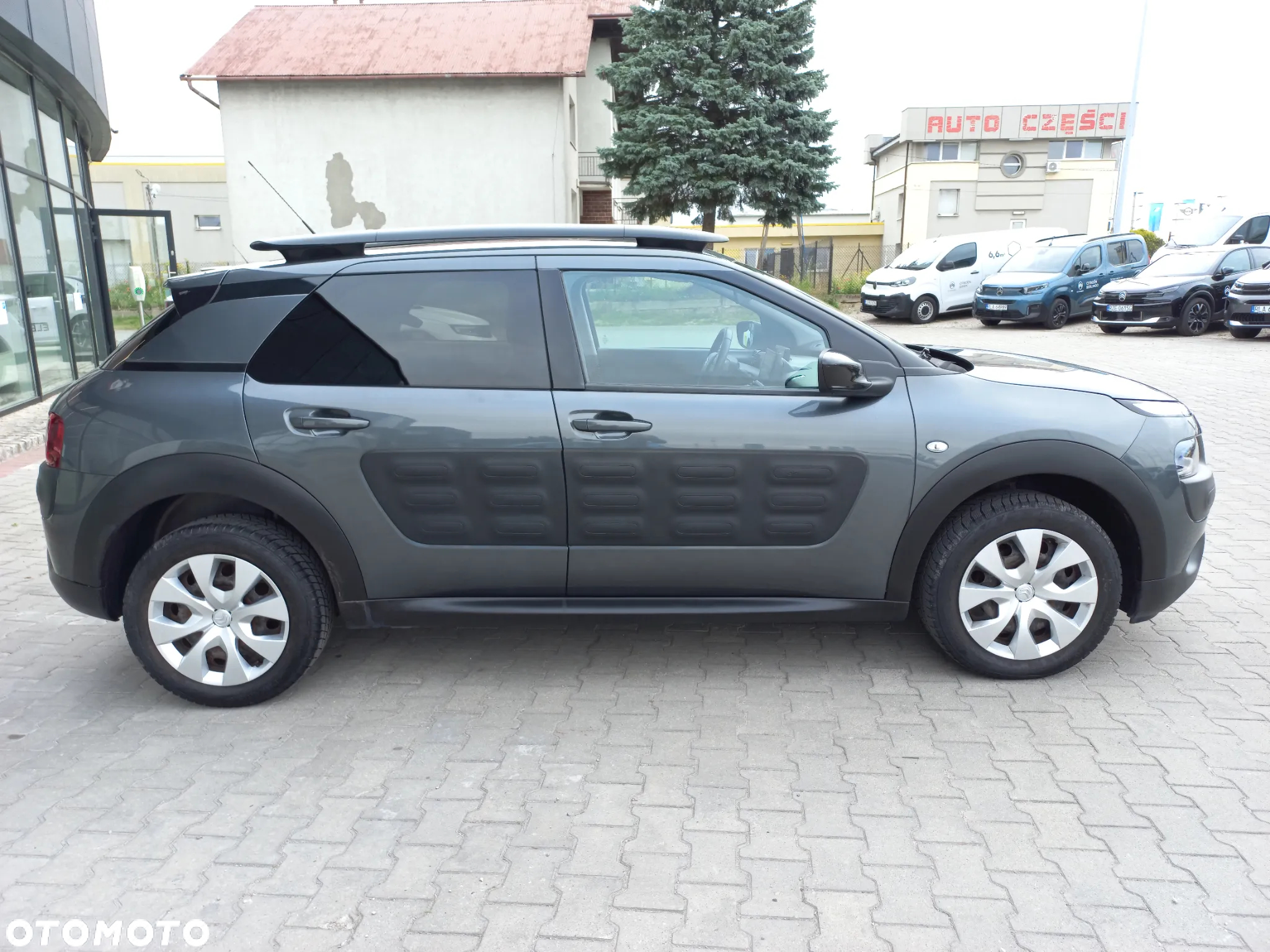 Citroën C4 Cactus 1.2 PureTech Feel S&S - 4