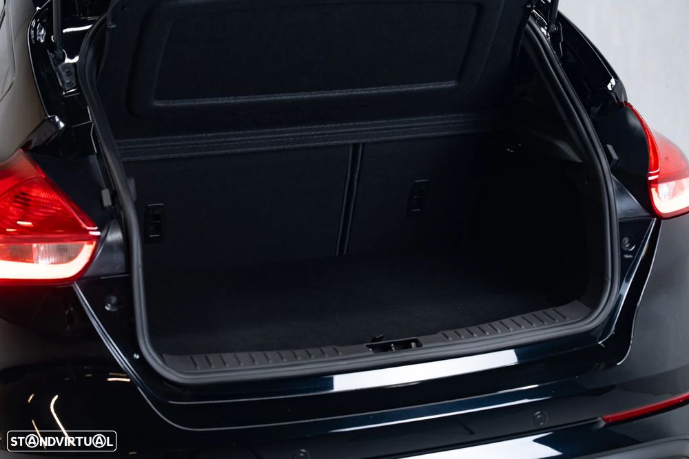 Ford Focus 2.3 EcoBoost RS - 15