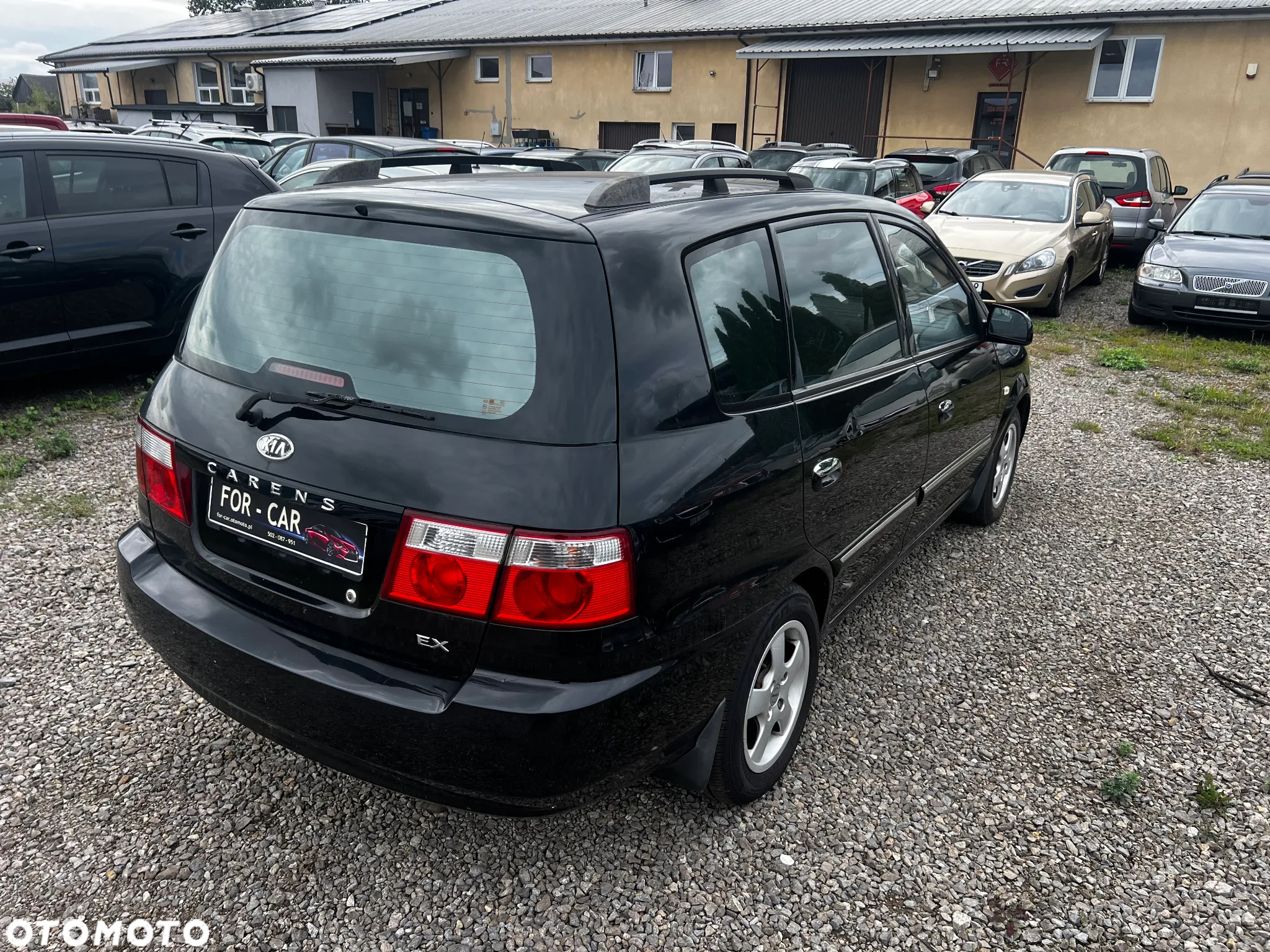 Kia Carens 2.0 EX - 4