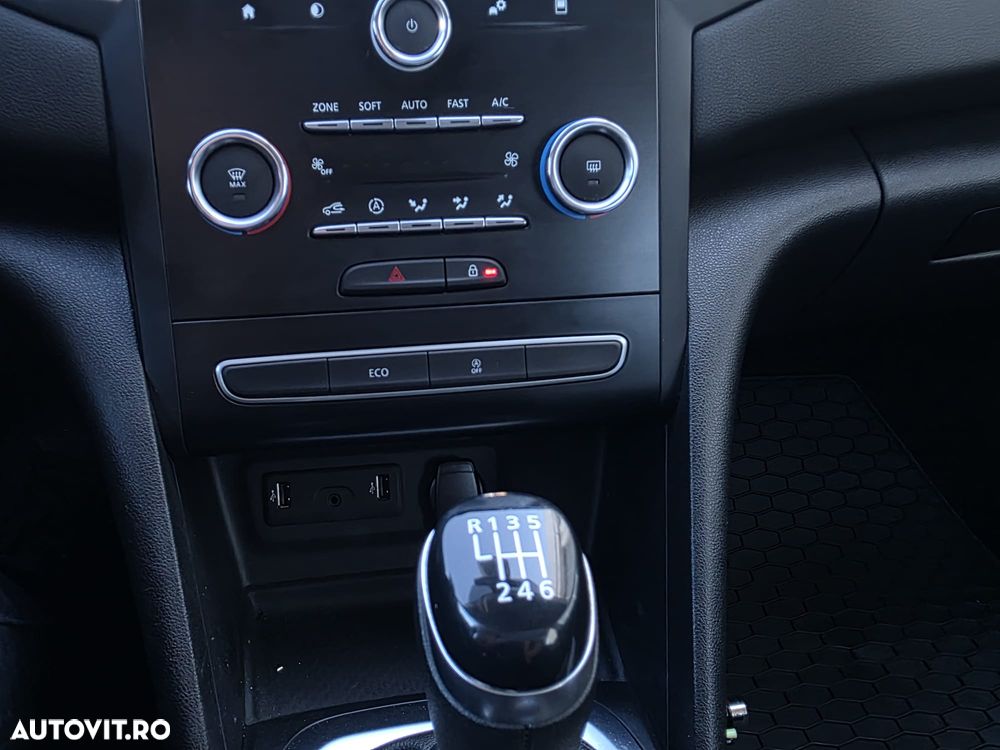 Renault Megane TCe GPF Zen - 20