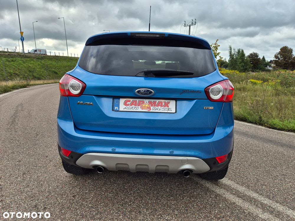 Ford Kuga 2.0 TDCi 2x4 Titanium - 16